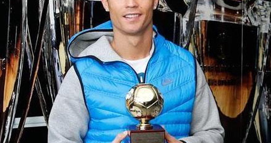 Ronaldo daha bir mükafat aldı Ronaldo daha bir mükafat aldı
