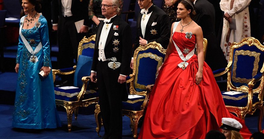 And the Nobel prize for glamour goes to And the Nobel prize for glamour goes to