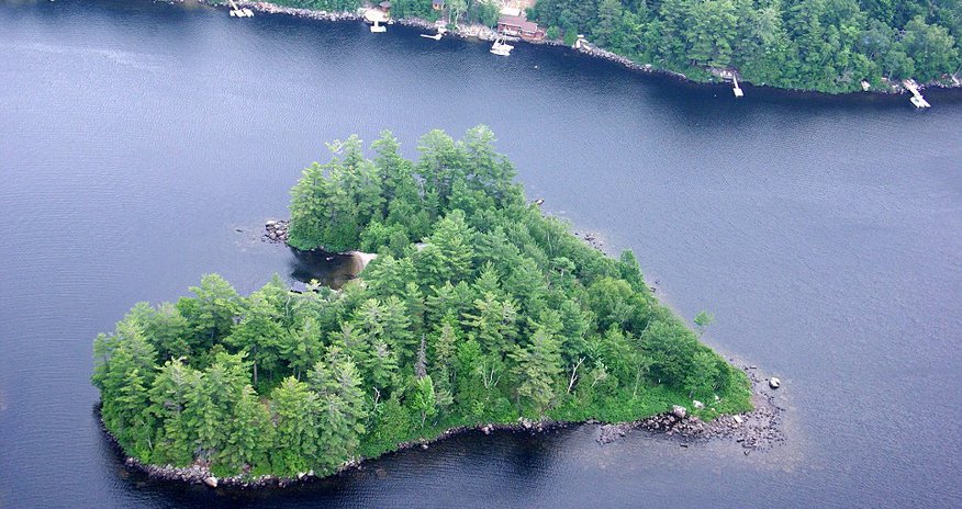 Heart-shaped island goes on the market for $1million Heart-shaped island goes on the market for $1million