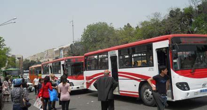 Bakıda avtobuslar səhərə qədər işləyəcək Bakıda avtobuslar səhərə qədər işləyəcək
