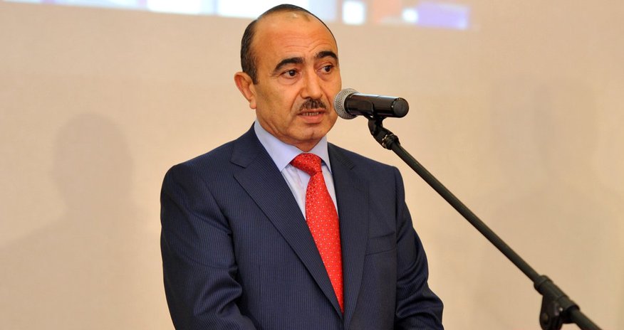 Əli Həsənov: “Azərbaycana ağıl, demokratiya öyrətməsinlər” Əli Həsənov: “Azərbaycana ağıl, demokratiya öyrətməsinlər”