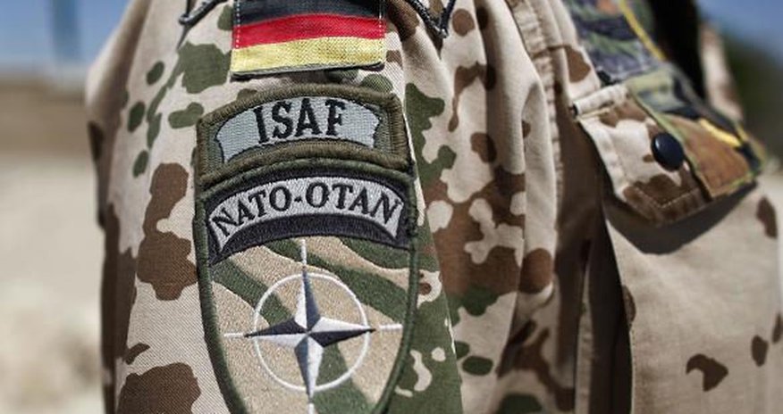 НАТО готовится к обороне НАТО готовится к обороне