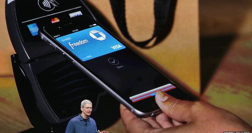 Why is Apple sitting on $142bn? Why is Apple sitting on $142bn?