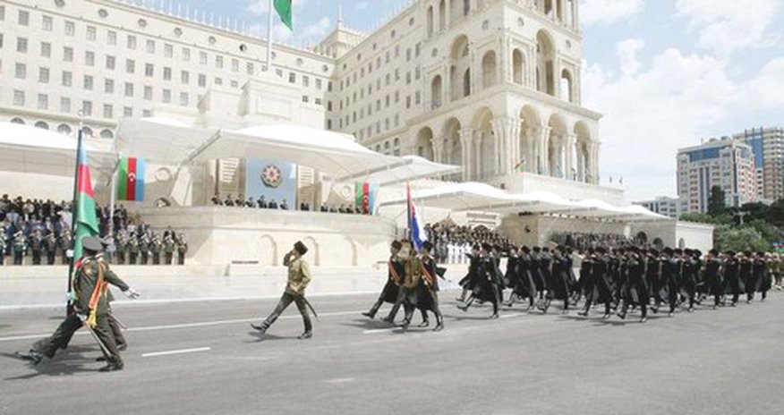 Silahlı Qüvvələrinin generalı və polkovniki ehtiyata buraxıldı Silahlı Qüvvələrinin generalı və polkovniki ehtiyata buraxıldı