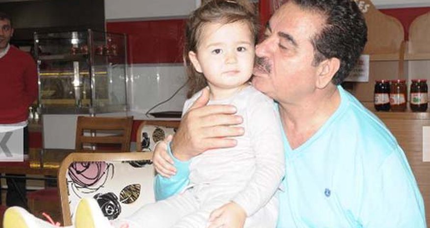 İbrahim Tatlısəs arvadlarından halallıq istədi İbrahim Tatlısəs arvadlarından halallıq istədi