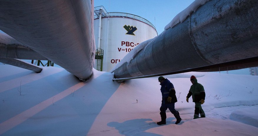 Russian manufacturing at weakest since 2009 Russian manufacturing at weakest since 2009