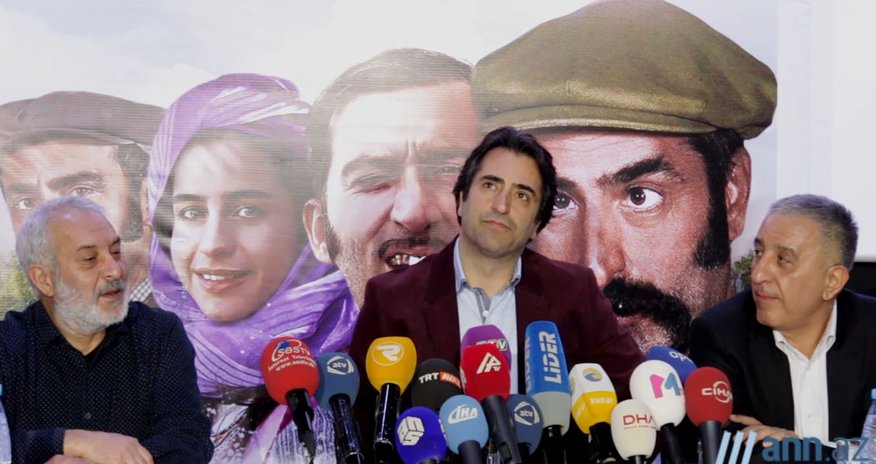 Mahsun Kırmızıgül Bakıda «Mucize» filmini təqdim etdi Mahsun Kırmızıgül Bakıda «Mucize» filmini təqdim etdi