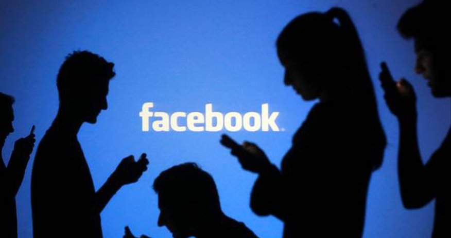 Facebook signs users up to privacy policy Facebook signs users up to privacy policy