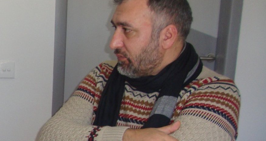Moskvada atasını satan qardaşlar Moskvada atasını satan qardaşlar