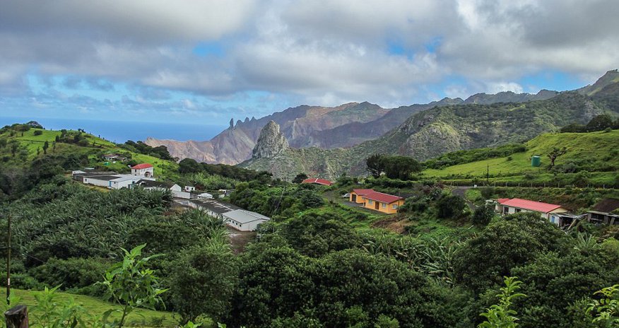 Voyage to one of the world's most remote islands Voyage to one of the world's most remote islands