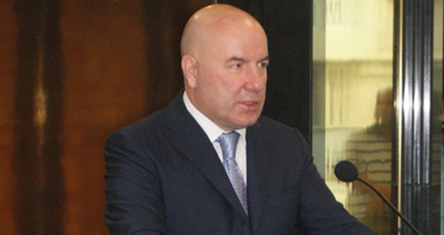 Elman Rüstəmovun səlahiyyət müddəti başa çatır Elman Rüstəmovun səlahiyyət müddəti başa çatır