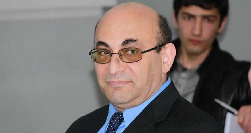 Arif Yunusun həbs müddəti daha 5 ay artırıldı Arif Yunusun həbs müddəti daha 5 ay artırıldı
