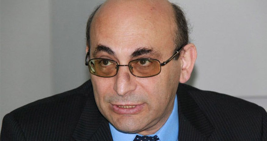 Срок ареста Арифа Юнуса продлен Срок ареста Арифа Юнуса продлен