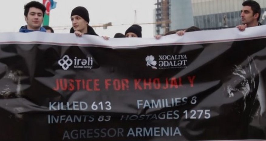 NO COMMENT: В Баку поминают жертв Ходжалы NO COMMENT: В Баку поминают жертв Ходжалы