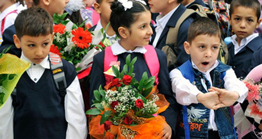 Electronic admission into first classes starts in Baku Electronic admission into first classes starts in Baku