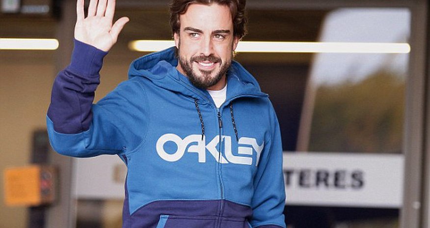 Alonso thought it was 1995 after 150mph crash and told medics Alonso thought it was 1995 after 150mph crash and told medics