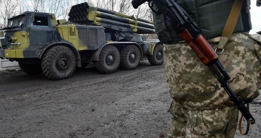 Ukraine crisis: Four dead as passenger bus hits landmine Ukraine crisis: Four dead as passenger bus hits landmine