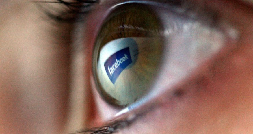 The social network that's worse for your relationship than Facebook The social network that's worse for your relationship than Facebook