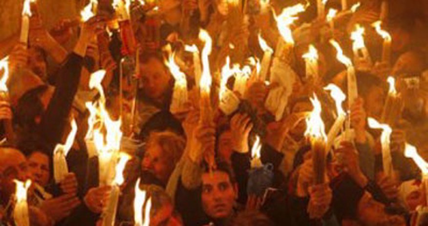 Katolik xristianları Pasxanı qeyd edir Katolik xristianları Pasxanı qeyd edir
