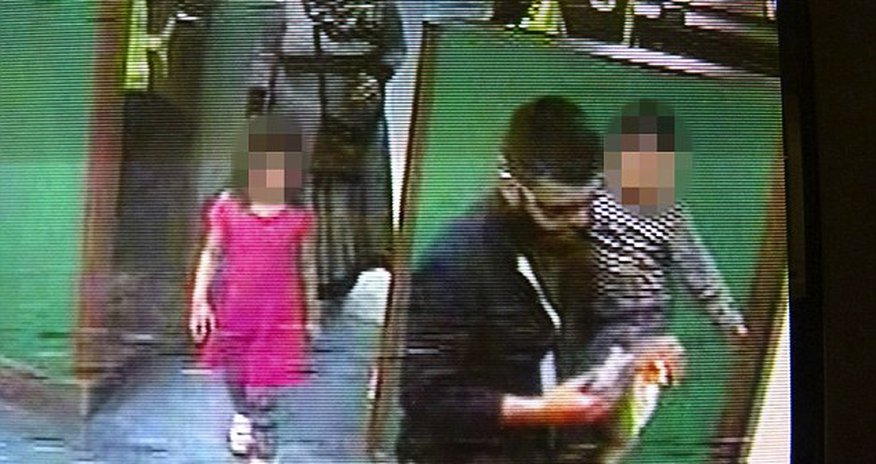 Family including four children thought to be on their way to Syria are arrested in Turkey Family including four children thought to be on their way to Syria are arrested in Turkey