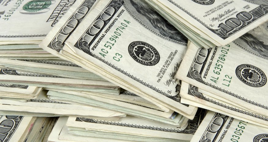 Mərkəzi Bank dollar kreditlərini məhdudlaşdırmalıdır - Ekspert Mərkəzi Bank dollar kreditlərini məhdudlaşdırmalıdır - Ekspert