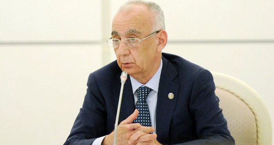 Hacıbala Abutalıbov Bakı sakinlərinə müraciət etdi Hacıbala Abutalıbov Bakı sakinlərinə müraciət etdi