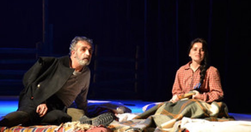 Gənc Tamaşaçılar Teatrında "Müharibə" Gənc Tamaşaçılar Teatrında "Müharibə"