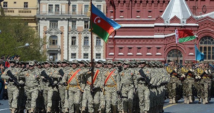 Azərbaycan hərbçiləri Moskva paradında - Fotolar Azərbaycan hərbçiləri Moskva paradında - Fotolar