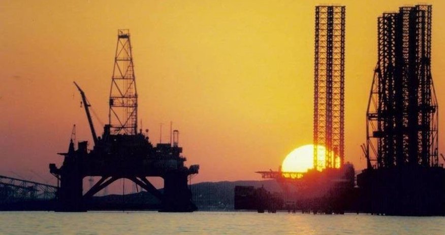 Azərbaycanın iki əsas neft platformasında işlər dayandırılır Azərbaycanın iki əsas neft platformasında işlər dayandırılır