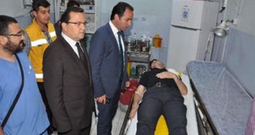 Türkiyədə polisləri daşıyan avtobus qəzaya uğrayıb Türkiyədə polisləri daşıyan avtobus qəzaya uğrayıb