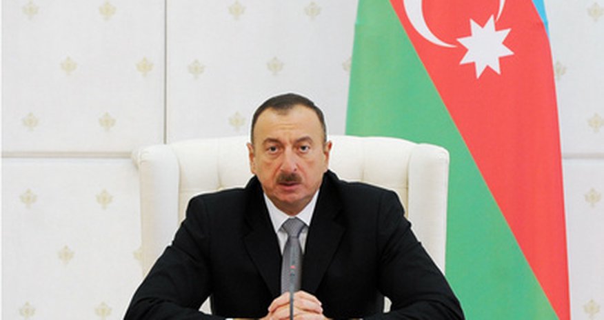 İlham Əliyev Azərbaycan-Vyetnam biznes forumunda iştirak etdi İlham Əliyev Azərbaycan-Vyetnam biznes forumunda iştirak etdi