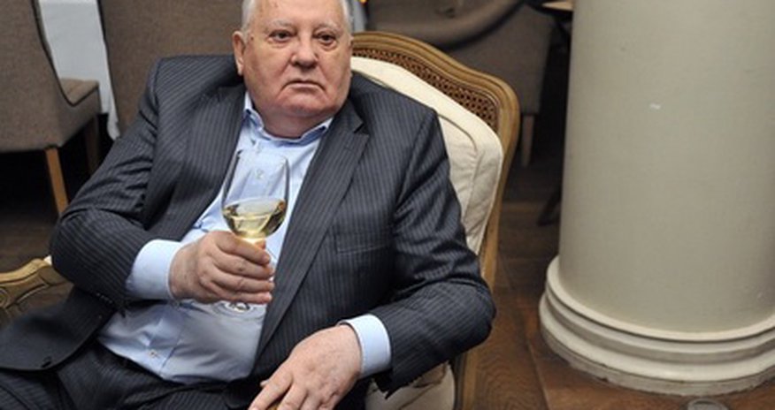 Горбачев покаялся Горбачев покаялся