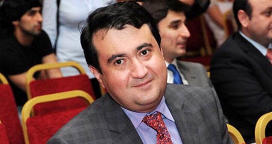 Anar, hər şeyə görə çox sağ ol... Anar, hər şeyə görə çox sağ ol...