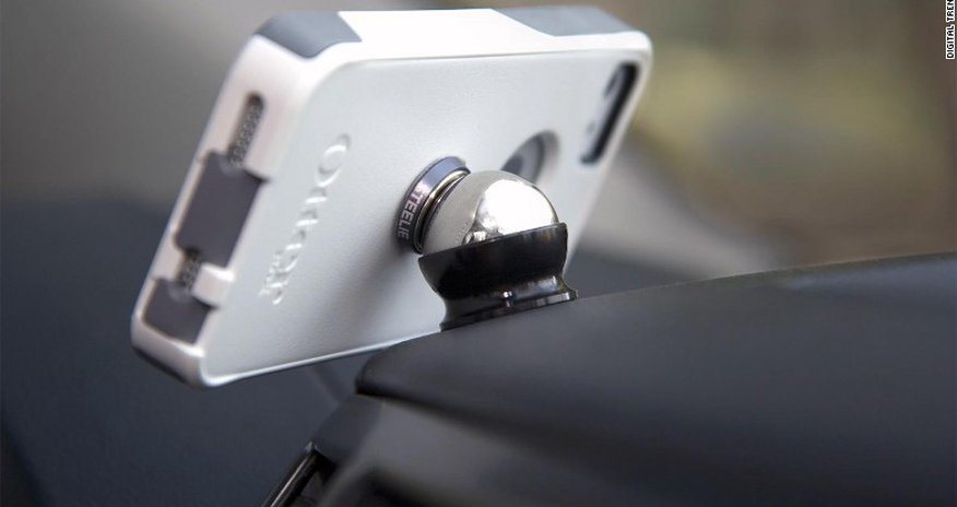 Will a magnet really destroy your smartphone or hard drive? Will a magnet really destroy your smartphone or hard drive?