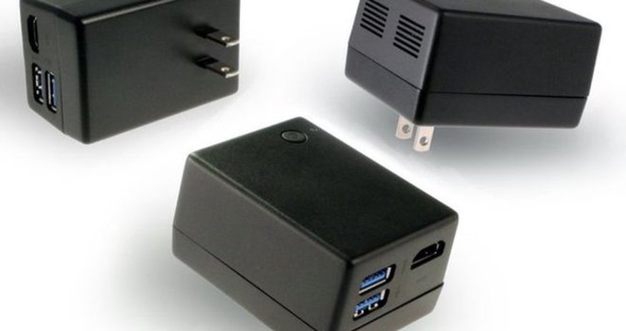Windows 10 PC squeezed inside Quanta's Compute Plug Windows 10 PC squeezed inside Quanta's Compute Plug