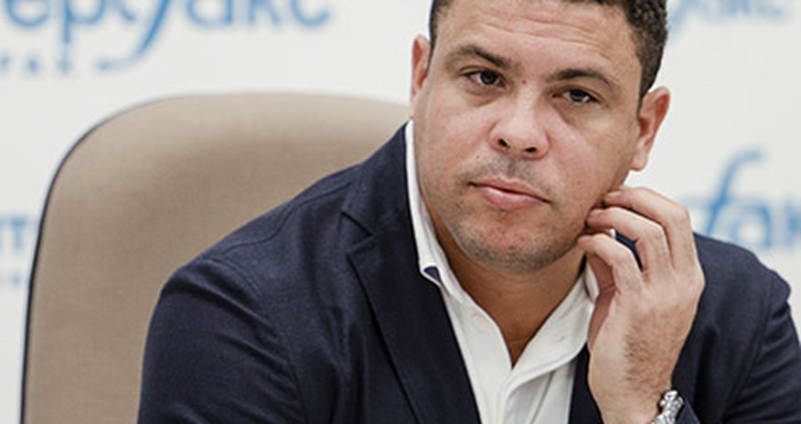 Роналдо хочет возглавить бразильский футбол Роналдо хочет возглавить бразильский футбол