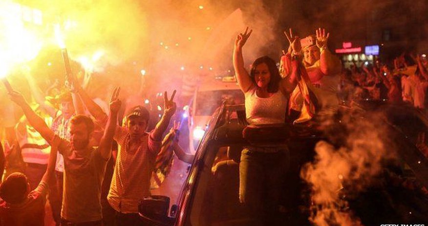 Turkey ruling AKP loses majority in surprise result Turkey ruling AKP loses majority in surprise result