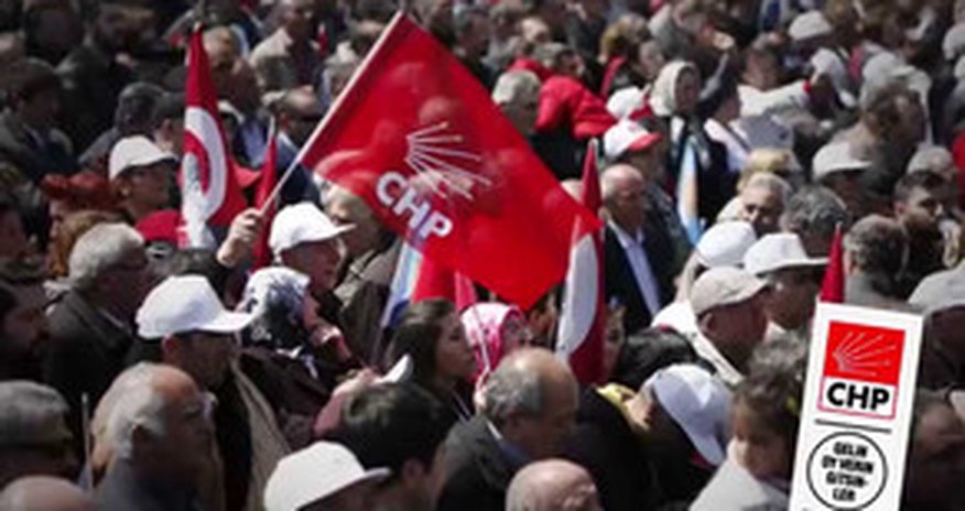 Kamal Qılıcdaroğlu: "İndi uzlaşma zamanıdır, gəlin, birlikdə olaq" Kamal Qılıcdaroğlu: "İndi uzlaşma zamanıdır, gəlin, birlikdə olaq"