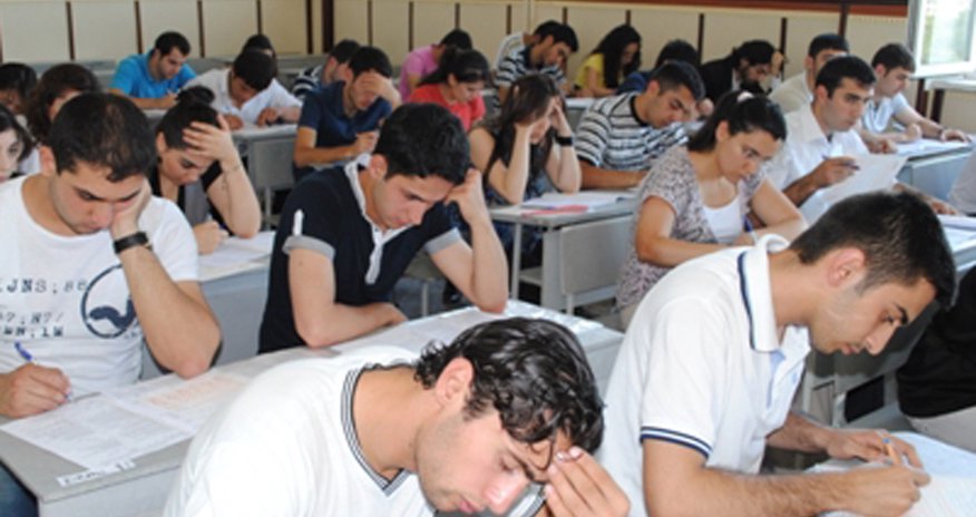 Azərbaycanda növbəti buraxılış imtahanları keçirilir Azərbaycanda növbəti buraxılış imtahanları keçirilir