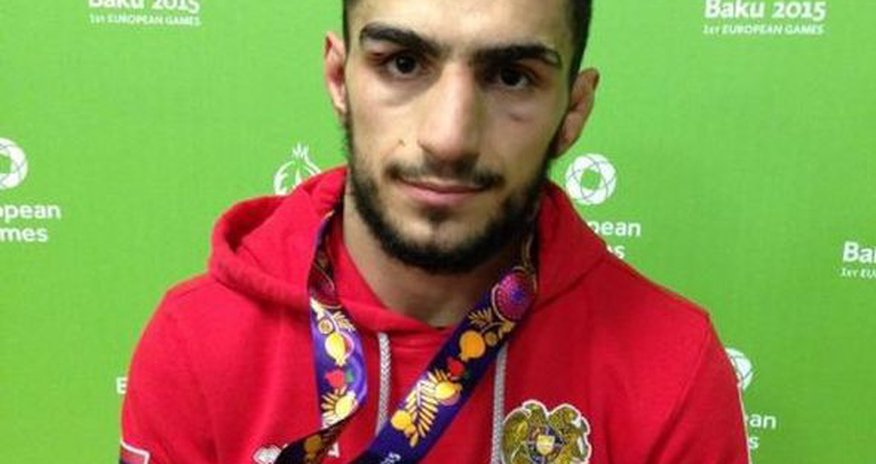 Finalda uduzan erməni güləşçi danışdı Finalda uduzan erməni güləşçi danışdı