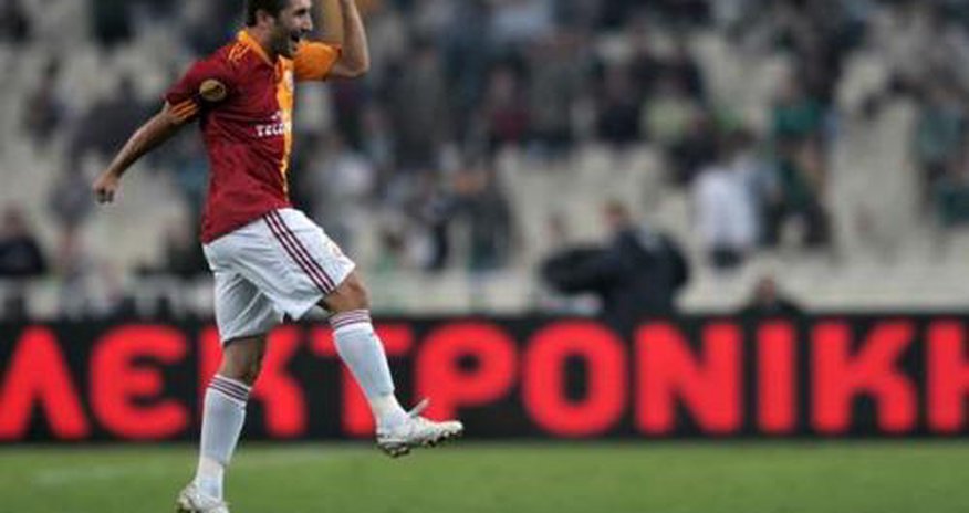 "Qalatasaray"da yeni müqavilə "Qalatasaray"da yeni müqavilə
