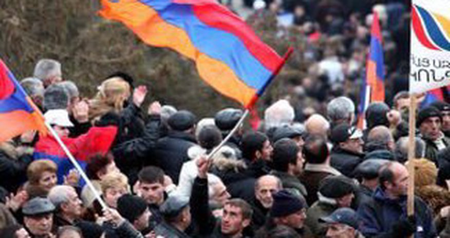 В Ереване проходит акция протеста В Ереване проходит акция протеста
