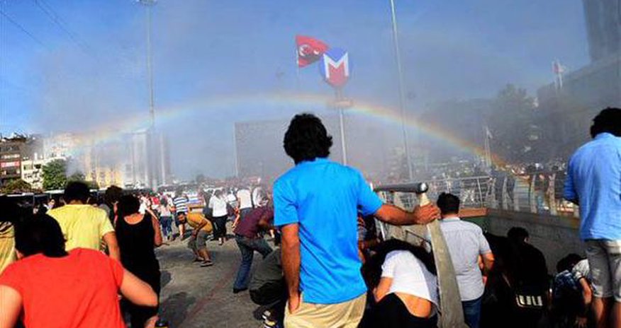 Police in Turkey blast pride parade with water cannons, 'accidentally create rainbow' Police in Turkey blast pride parade with water cannons, 'accidentally create rainbow'