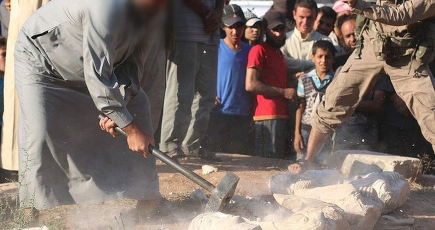 Islamic State militants 'destroy Palmyra statues' Islamic State militants 'destroy Palmyra statues'