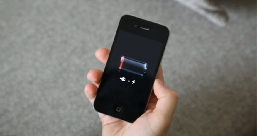iOS 8.4 "уничтожает" батареи iPhone и iPad iOS 8.4 "уничтожает" батареи iPhone и iPad