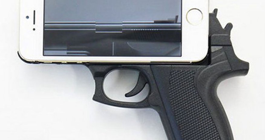 Protecting your iPhone with this deadly gun case could get you killed Protecting your iPhone with this deadly gun case could get you killed
