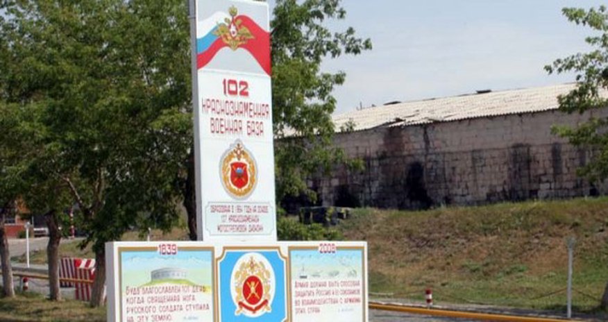 Russia holds drills in military base in Armenia Russia holds drills in military base in Armenia