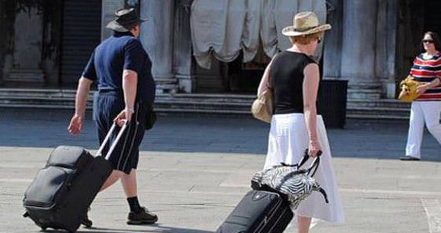"Bakı-2015"də nə qədər turist gəlib? - VİDEO "Bakı-2015"də nə qədər turist gəlib? - VİDEO