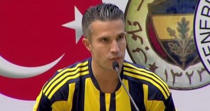Van Persinin transferi ilə bağlı sensasiyalı yenilik Van Persinin transferi ilə bağlı sensasiyalı yenilik