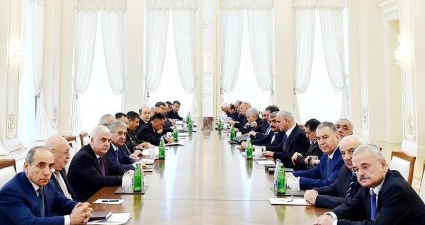 Nazirlərdən kimlər oruc tutdu? - SİYAHI Nazirlərdən kimlər oruc tutdu? - SİYAHI